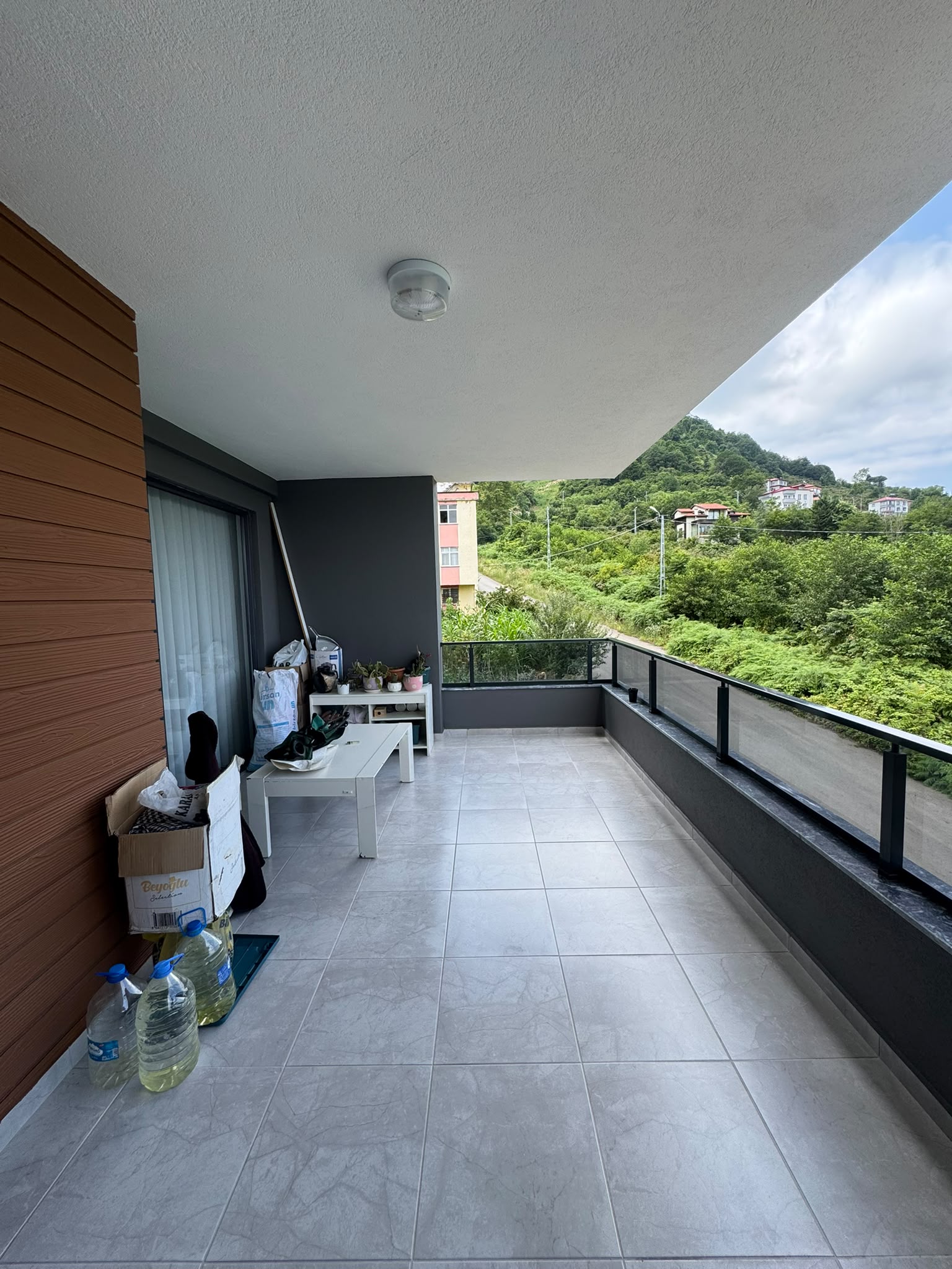 MABELDEN ADACIK KONAKLARDA 3+1 DAİRE
